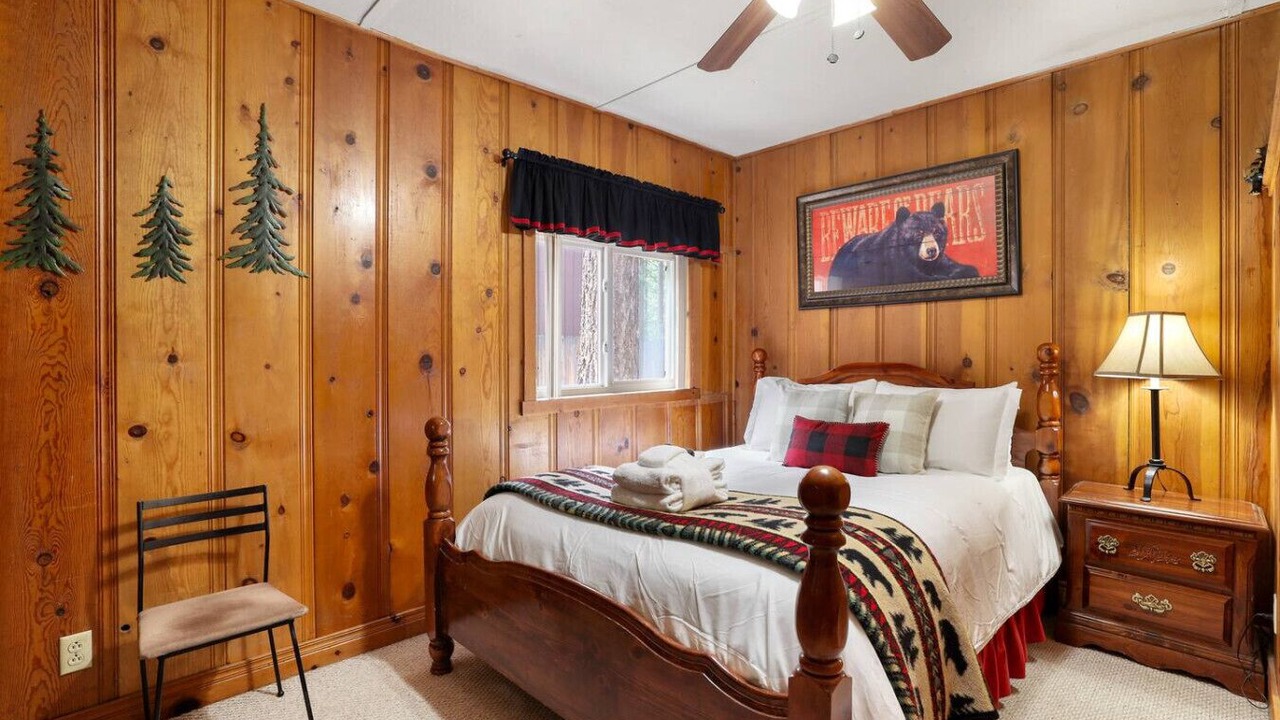 Photo of Bedroom in Bijou Pines