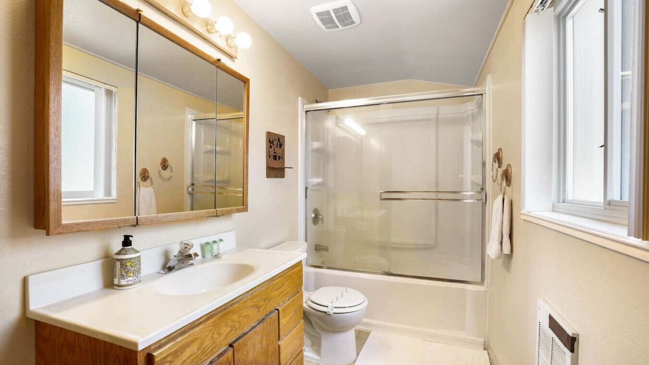 Photo of Bathroom in Bijou Pines