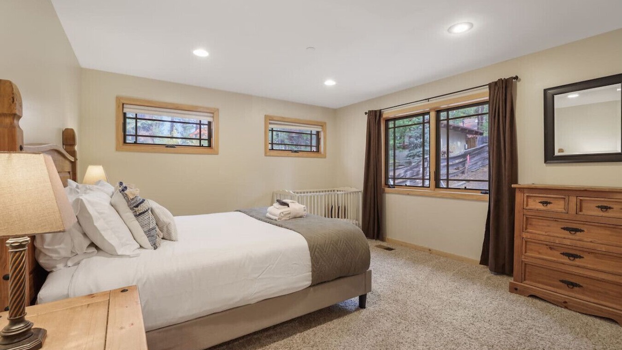 Photo of Bedroom in Lower Kingsbury