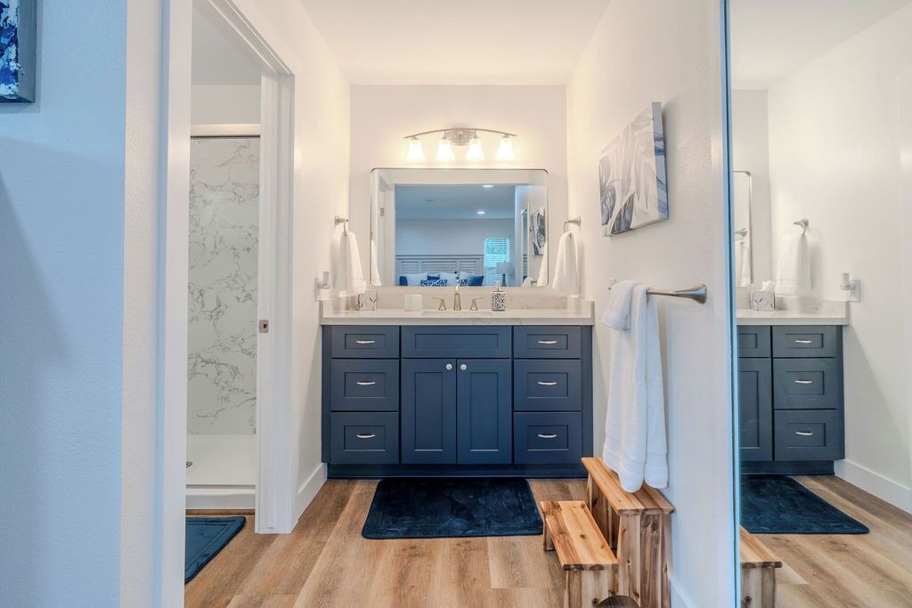Photo of Bathroom in Vista