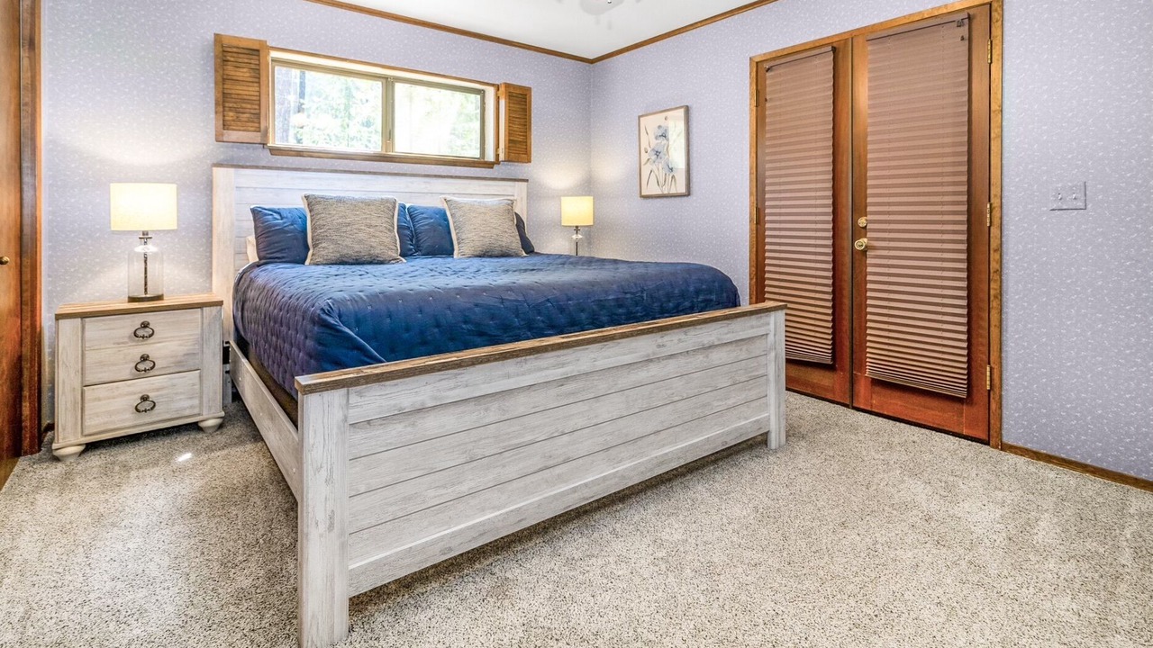 Photo of Bedroom in Trinity Center
