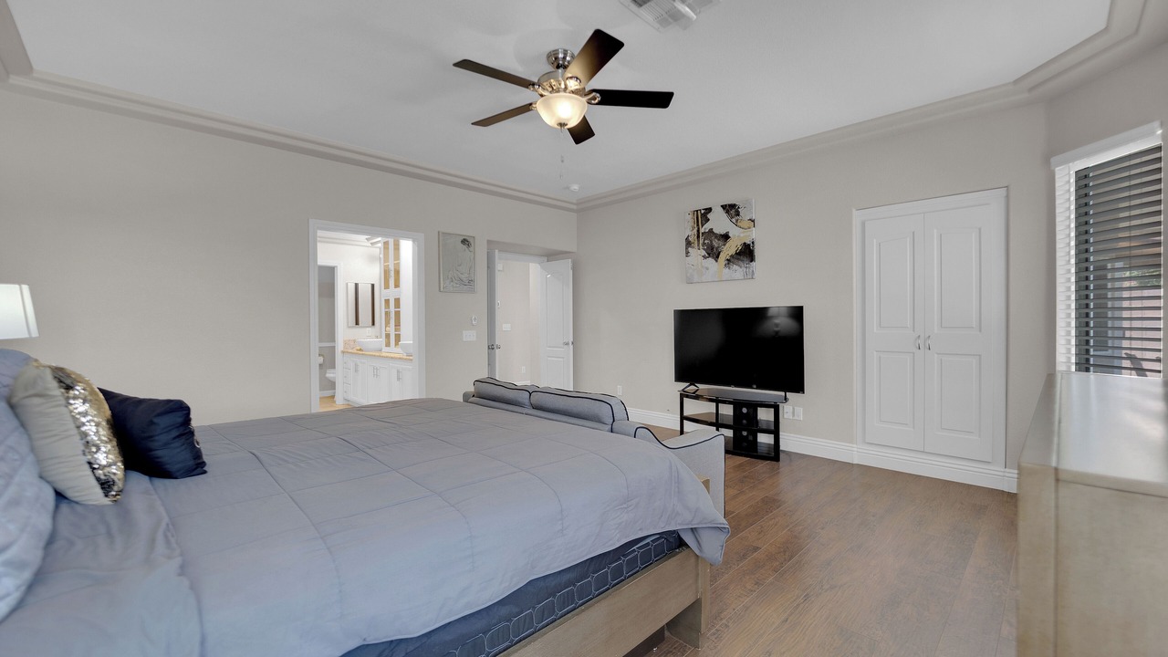 Photo of Bedroom in Spring Valley