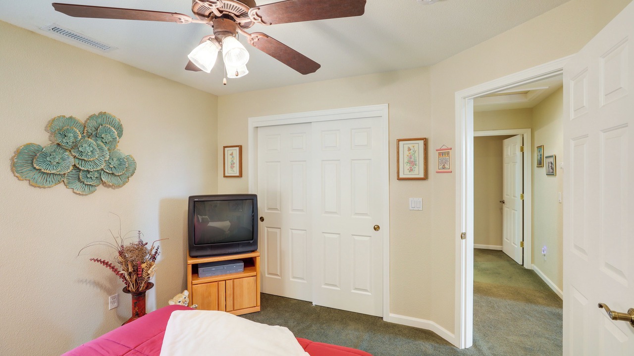Photo of Bedroom in Lake Almanor West