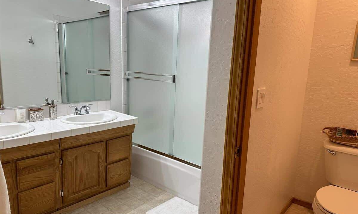 Photo of Bathroom in Twain Harte