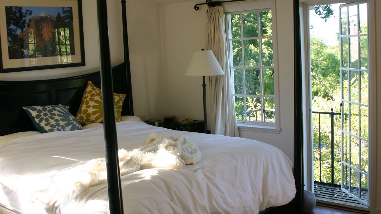 Photo of Bedroom in Stanford