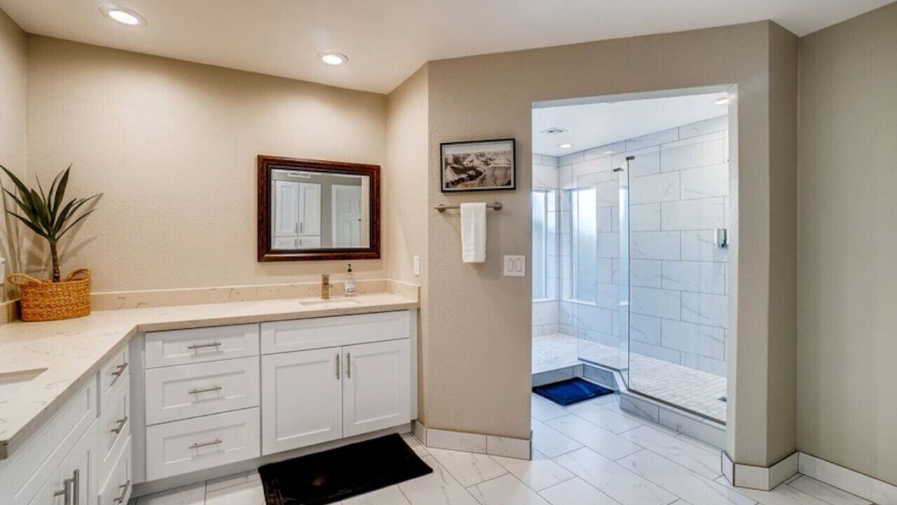 Photo of Bathroom in La Paz At Desert Springs