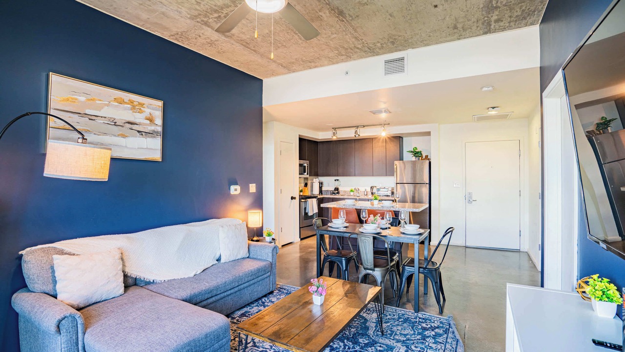 Photo of Livingroom in Evans Churchill