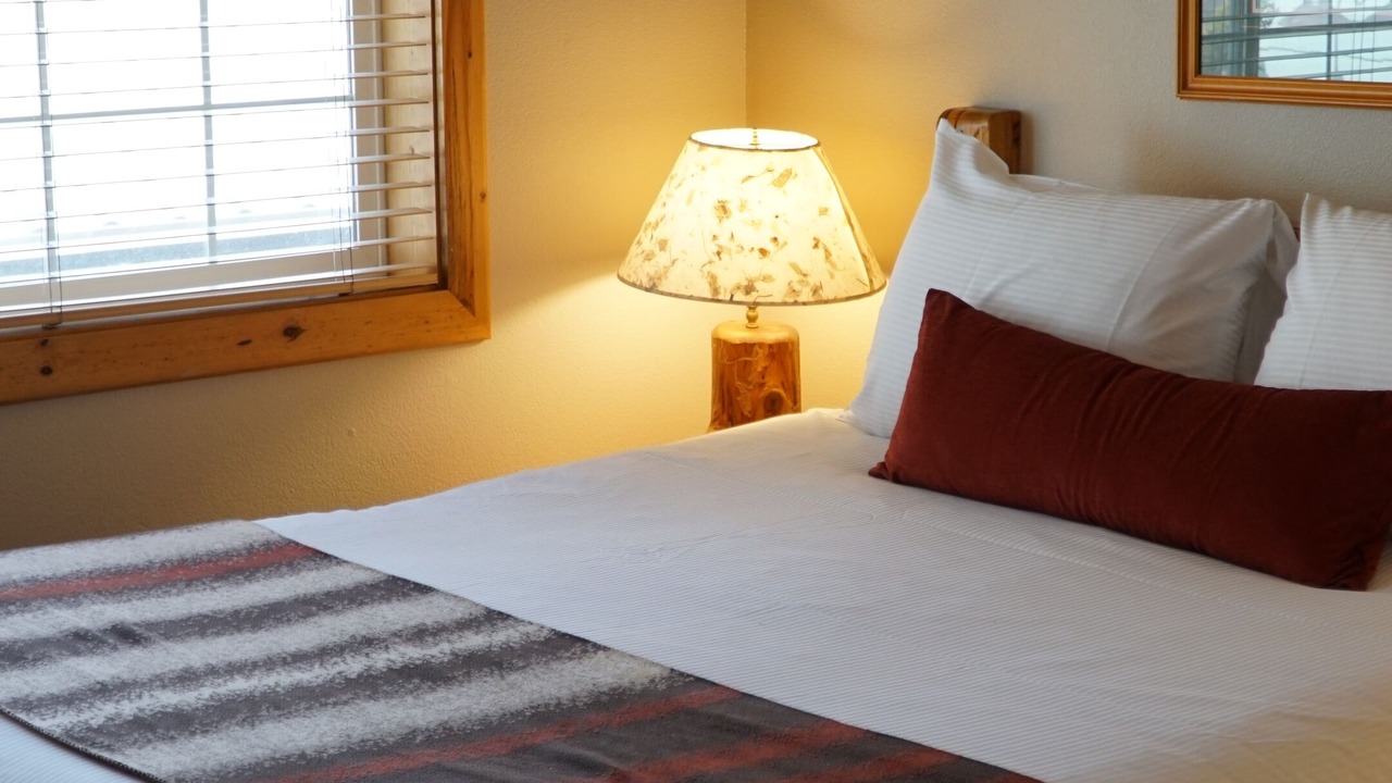 Photo of Bedroom in Tahoya Shores