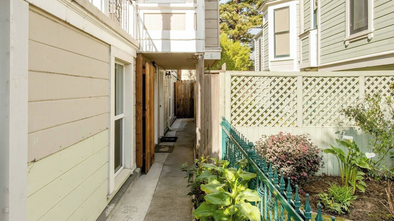 Photo of Outdoor in East End