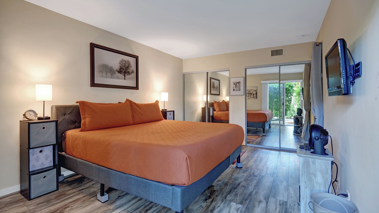 Photo of Bedroom in Deepwell Estates