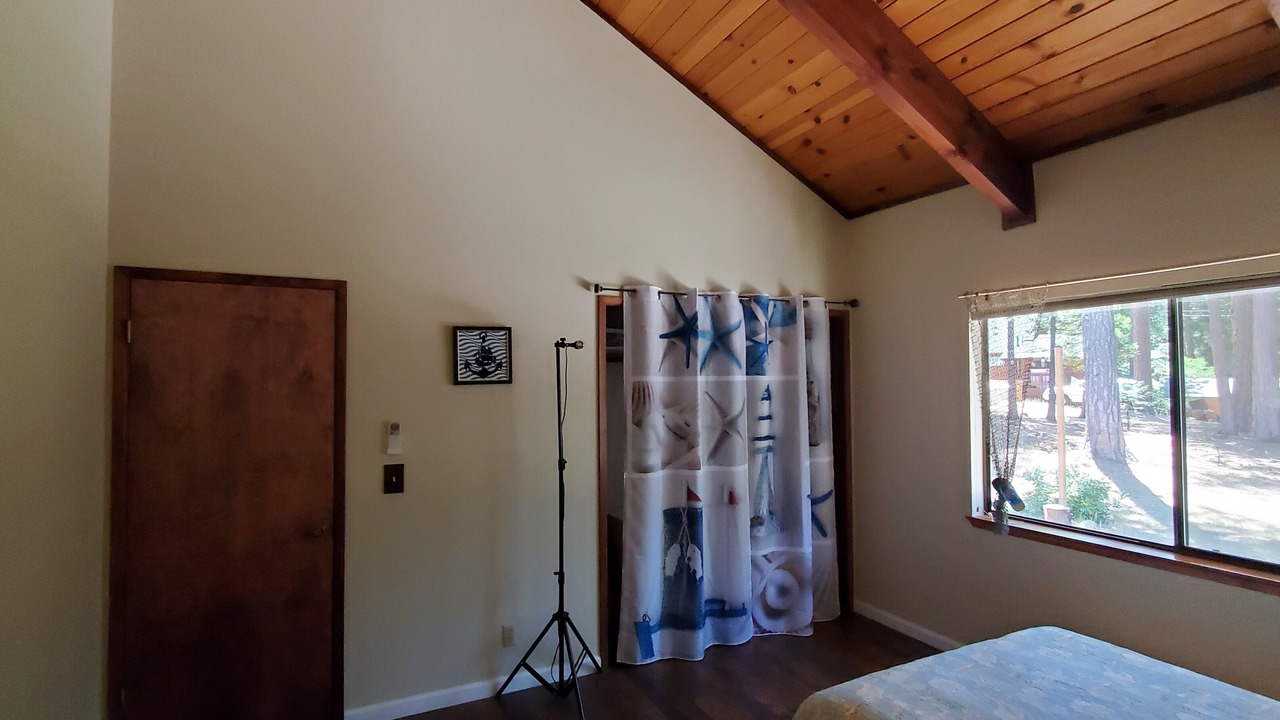 Photo of Bedroom in Twain Harte