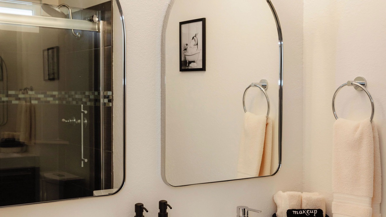 Photo of Bathroom in Mira Loma