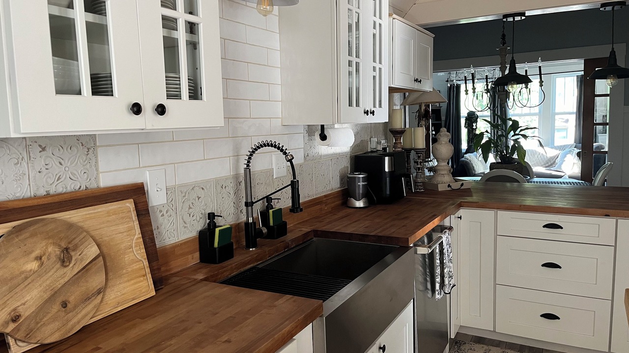 Photo of Kitchen in Dunsmuir