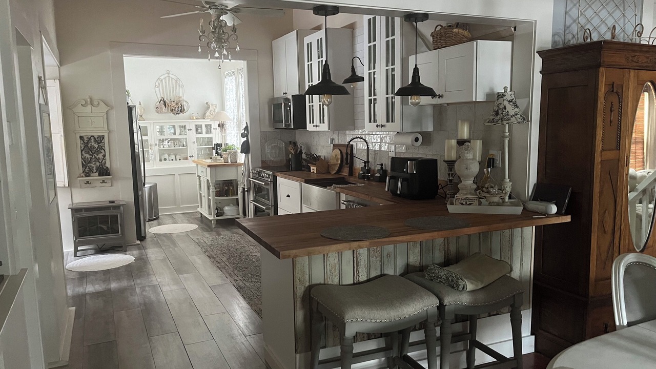 Photo of Kitchen in Dunsmuir