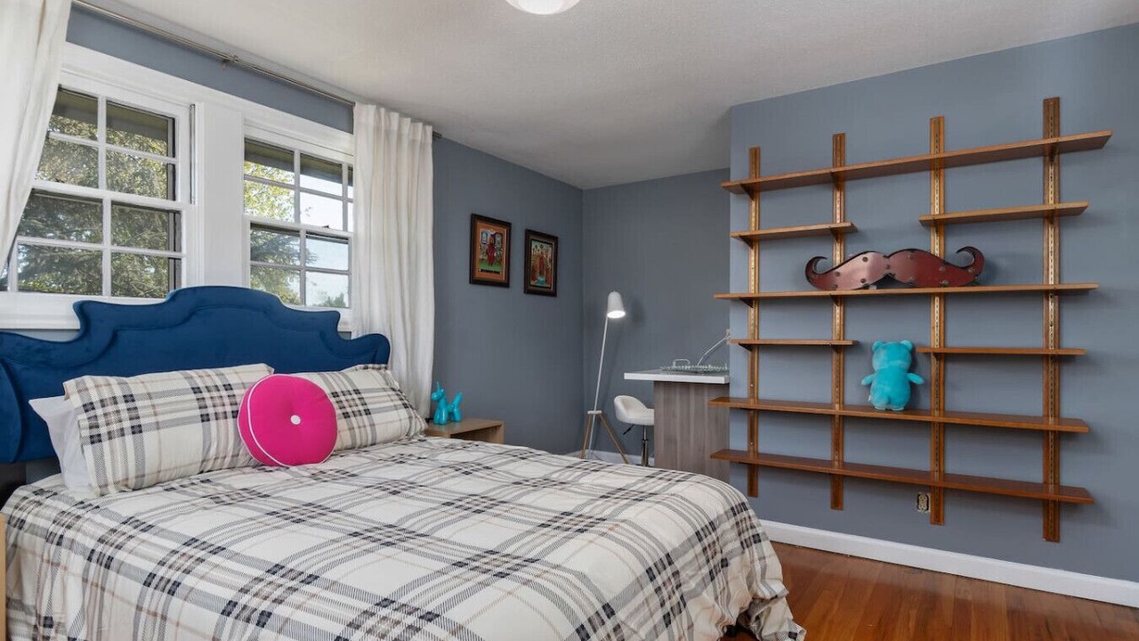 Photo of Bedroom in Central Oregon