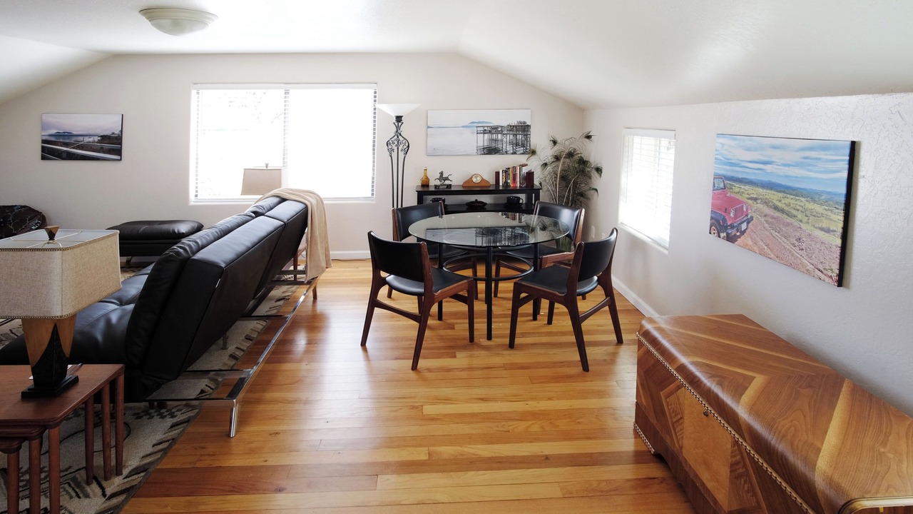 Photo of Livingroom in North Lakeport