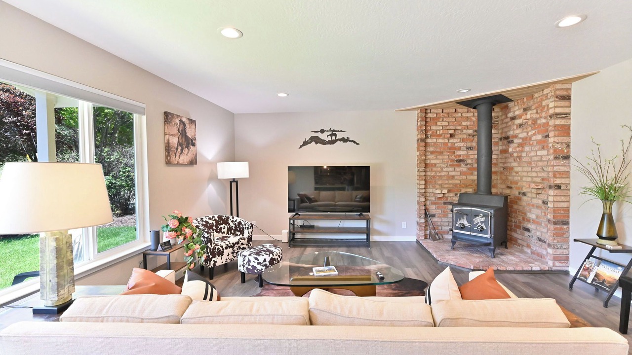 Photo of Livingroom in Altaville