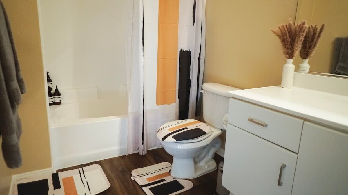 Photo of Bathroom in Orange