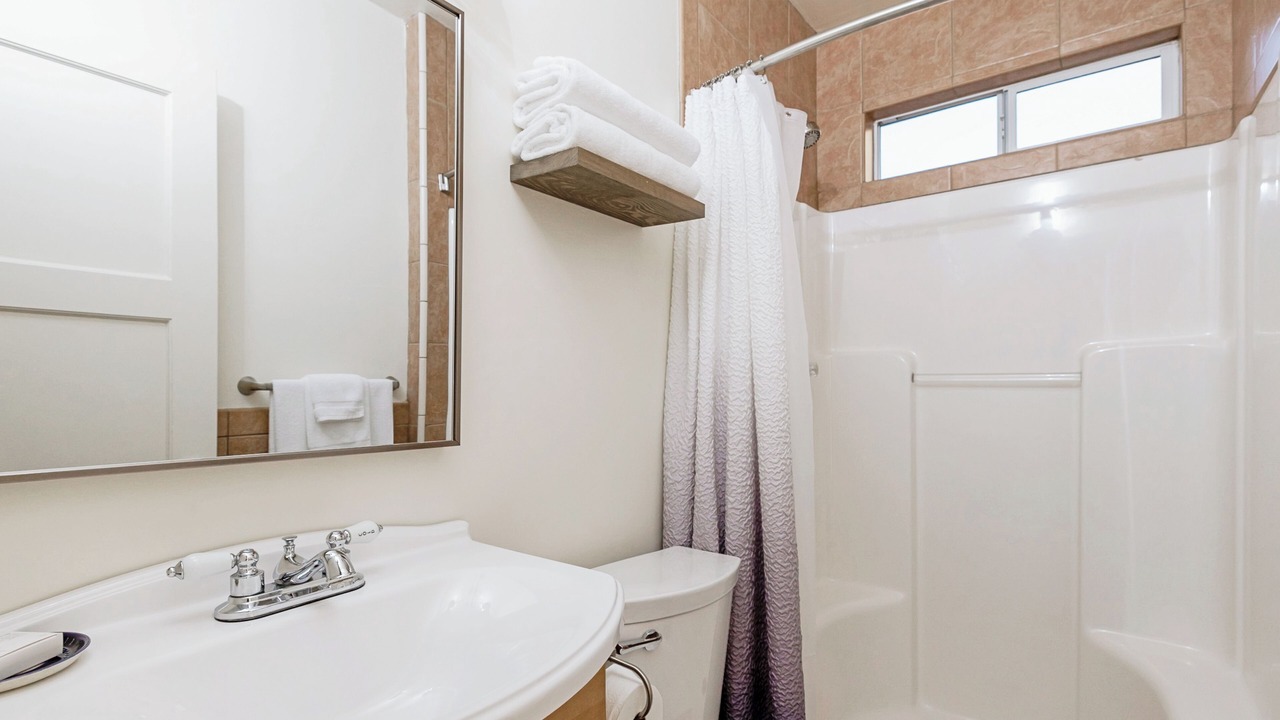 Photo of Bathroom in Cayucos