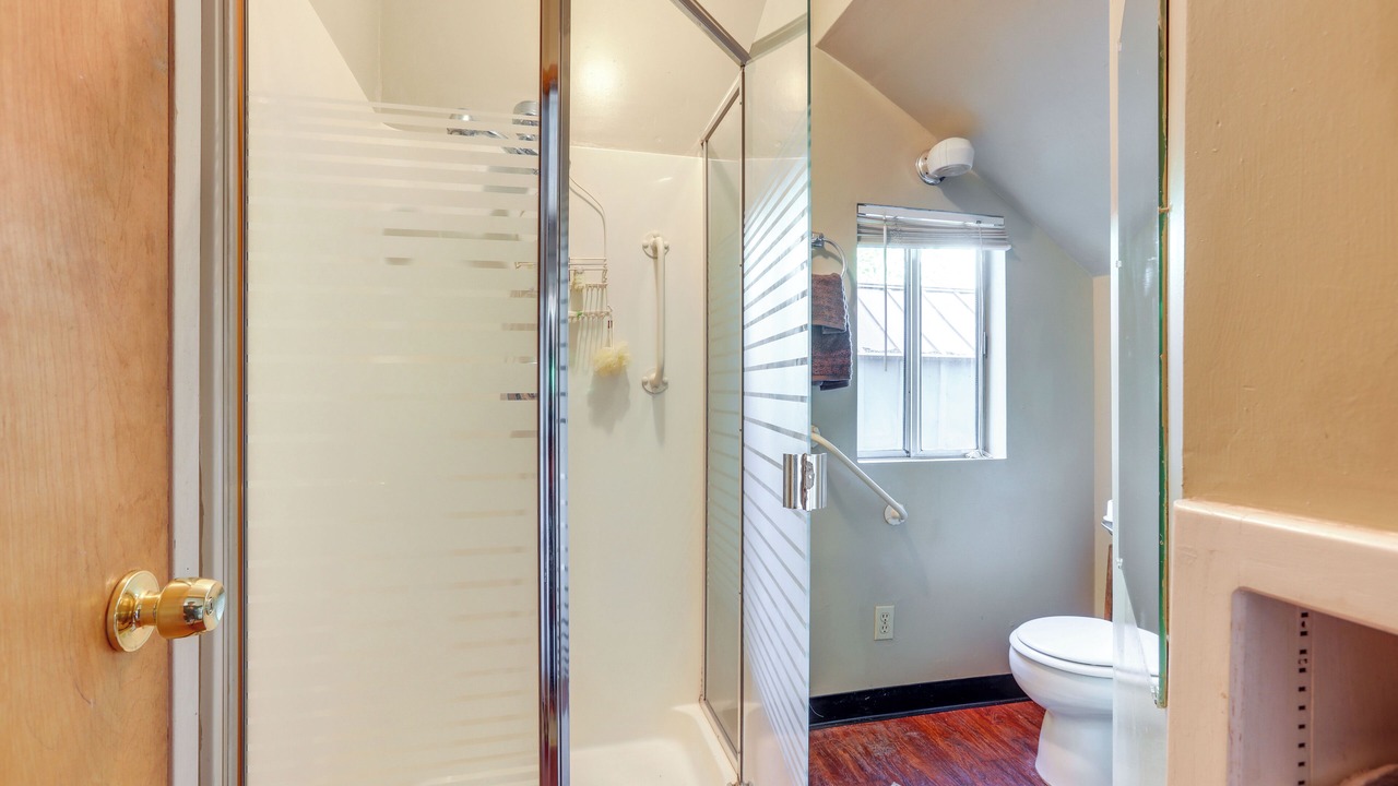 Photo of Bathroom in North Auburn