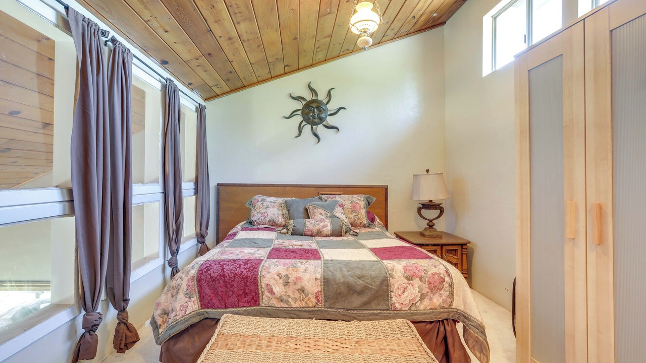 Photo of Bedroom in North Auburn