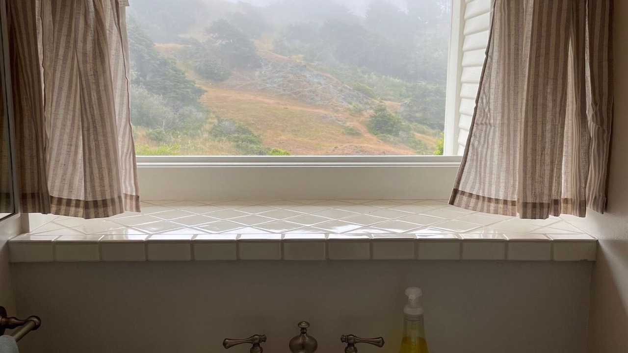 Photo of Bathroom in Jenner