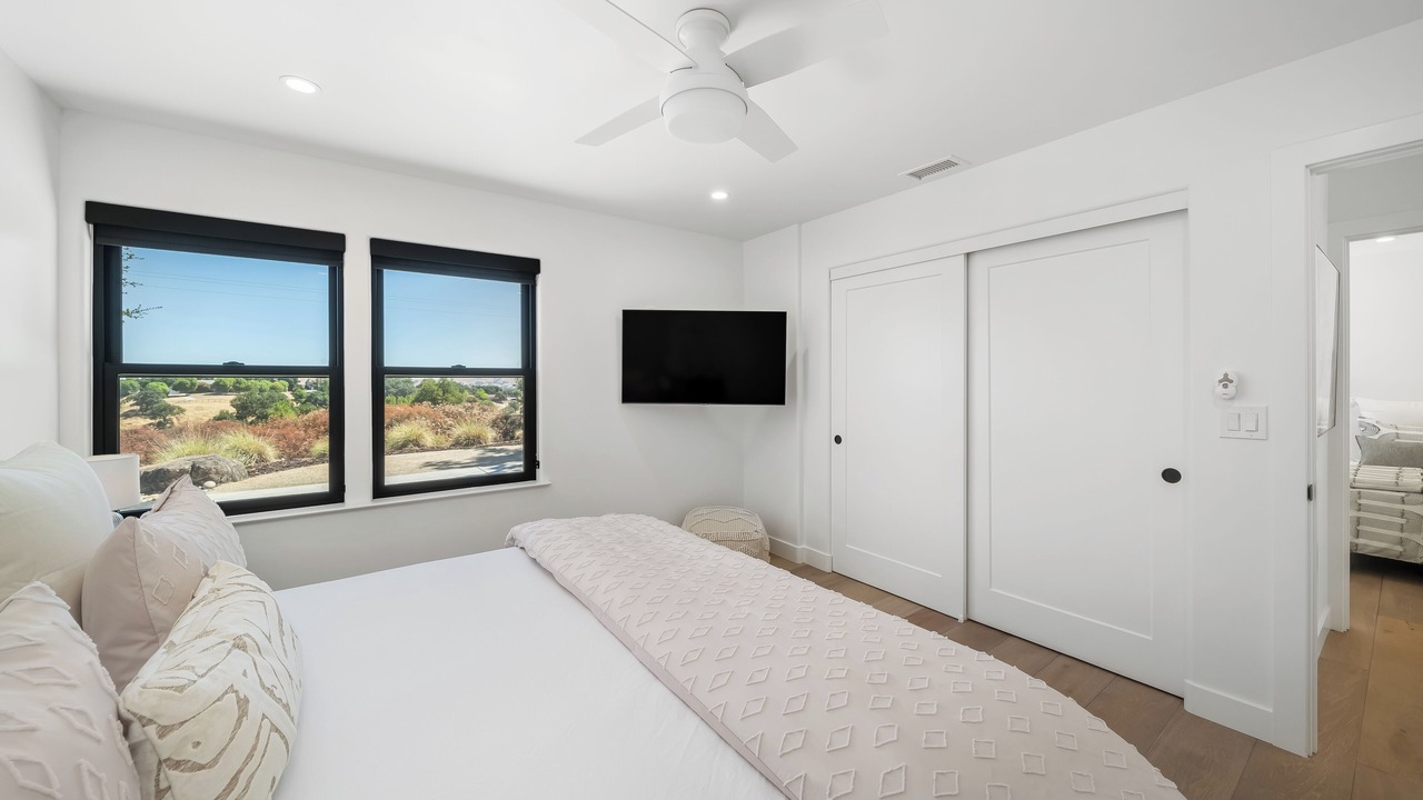 Photo of Bedroom in Atascadero