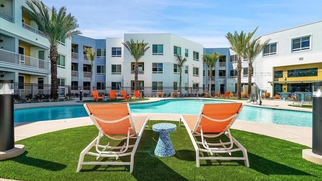 Photo of Outdoor in Midway District