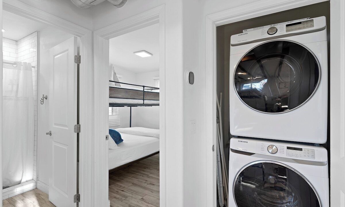 Photo of Bedroom in Evans Churchill
