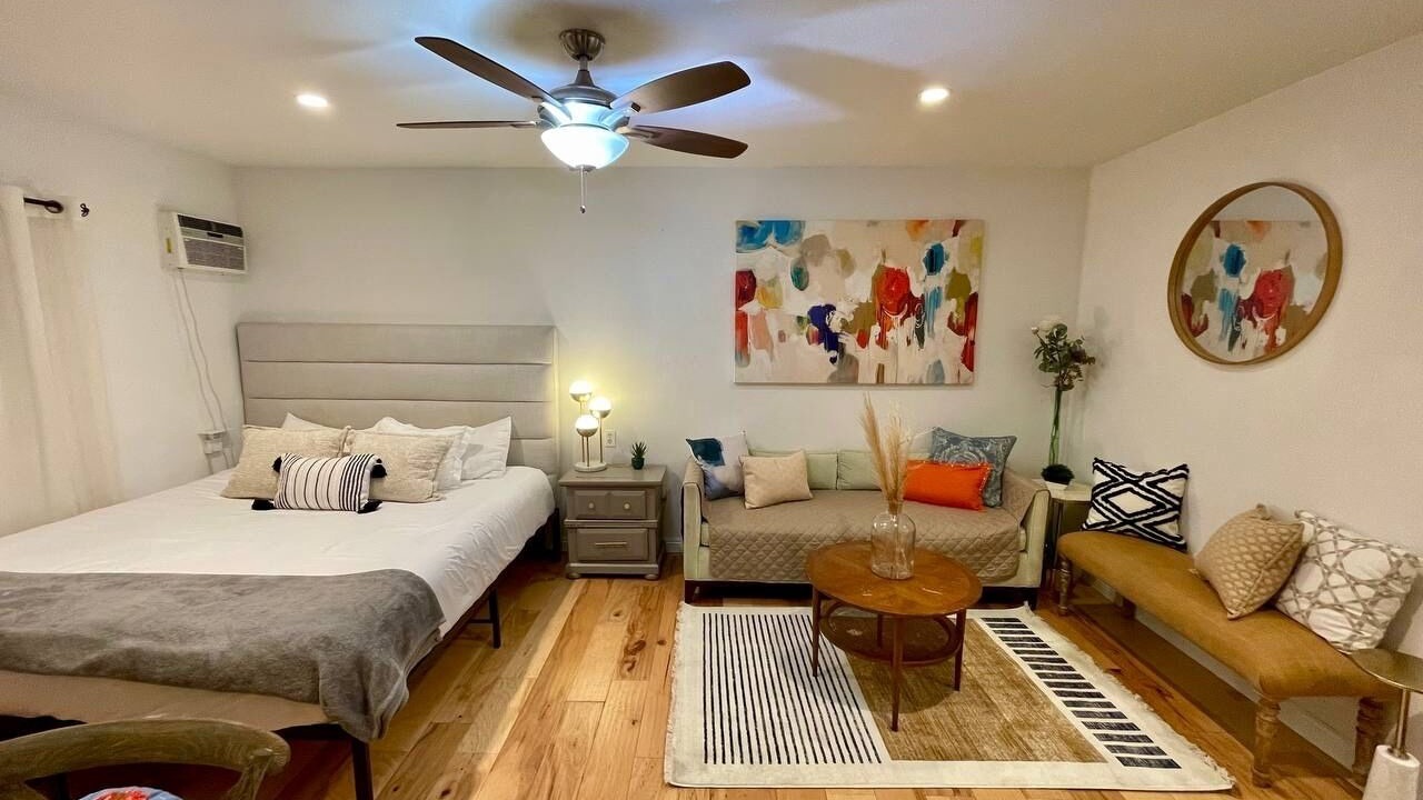 Photo of Bedroom in East Pasadena
