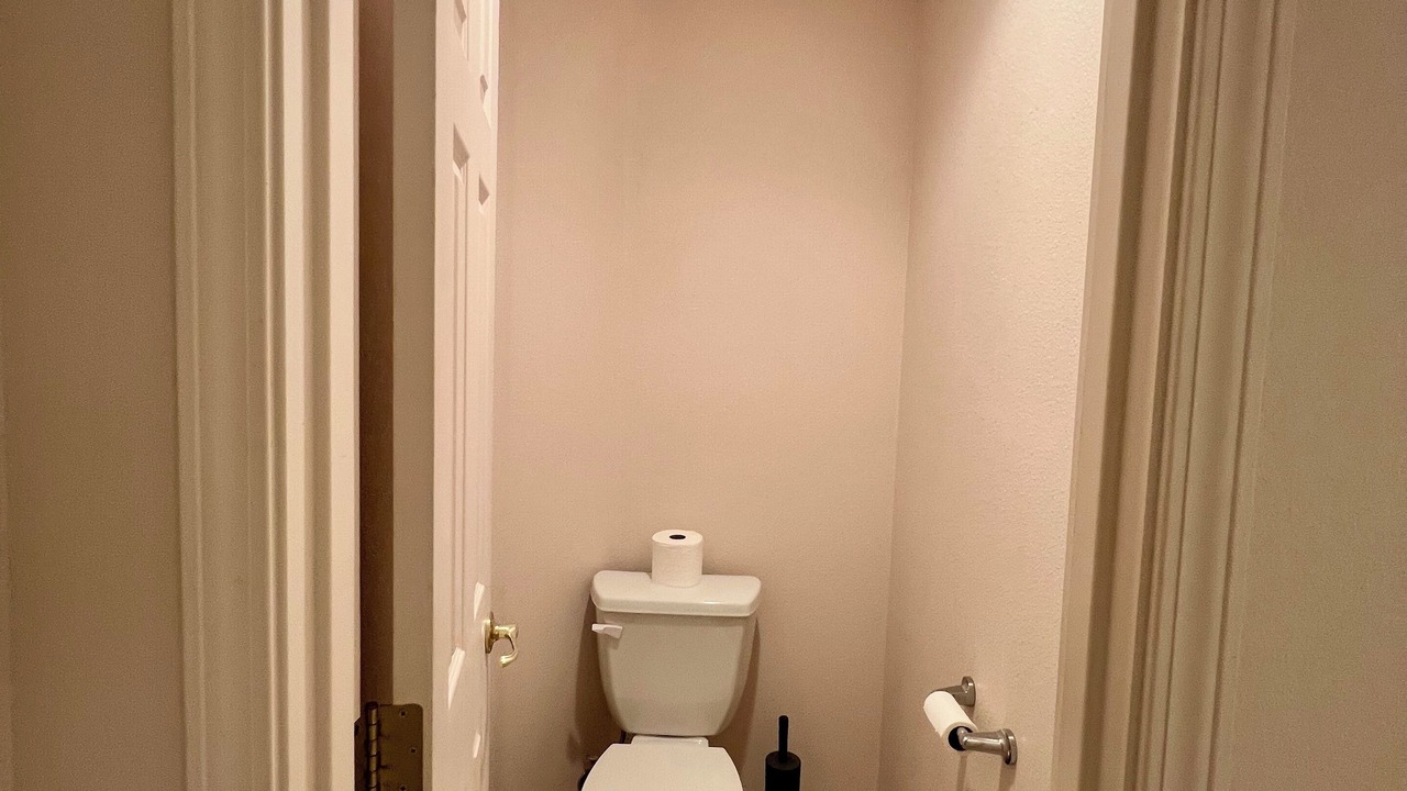 Photo of Bathroom in Oak Shores