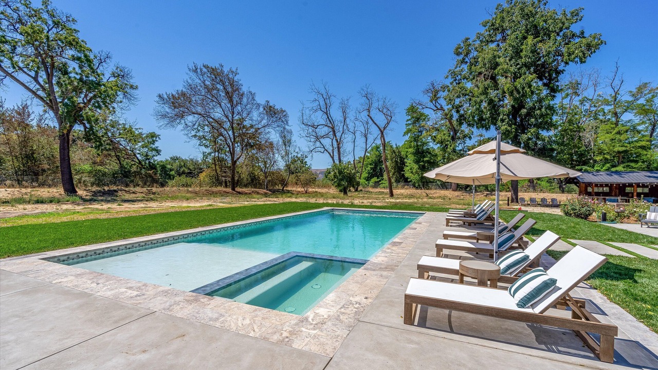 Photo of Outdoor in Vineburg