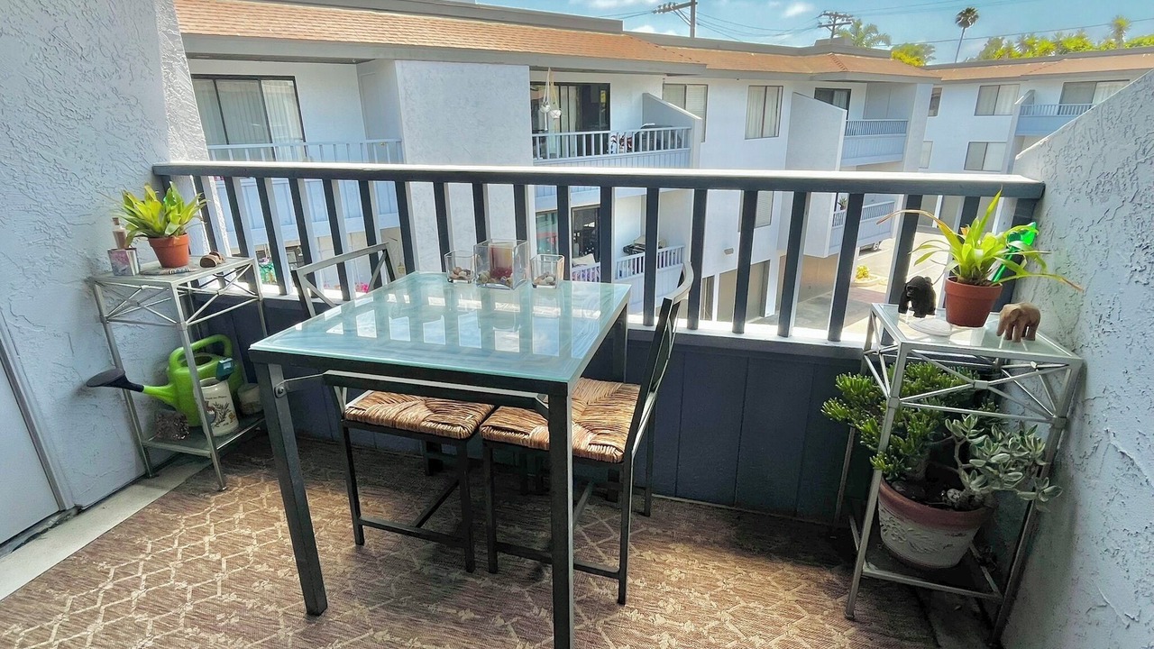 Photo of Outdoor in Midway-Pacific Highway