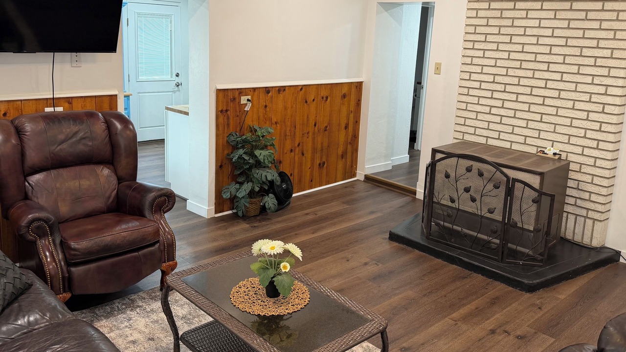Photo of Livingroom in Monroe