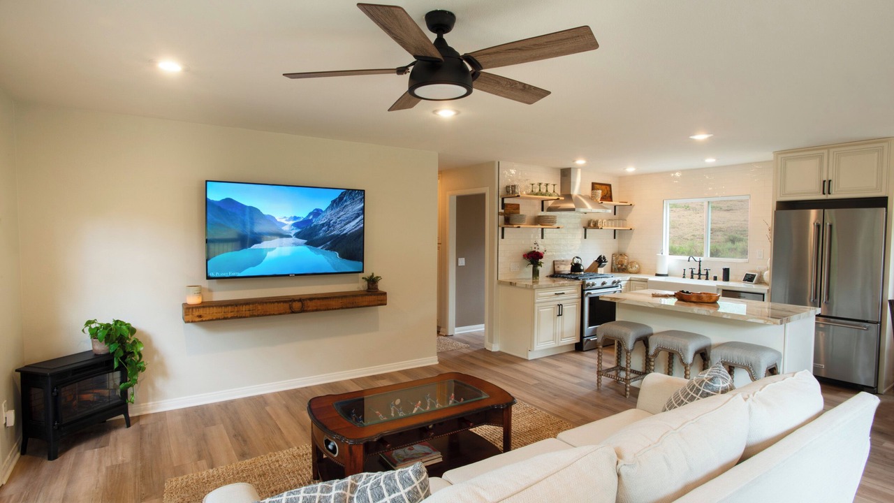 Photo of Livingroom in Coto de Caza
