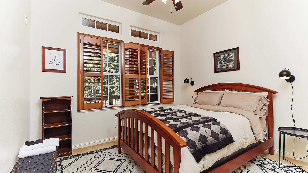 Photo of Bedroom in Cazadero