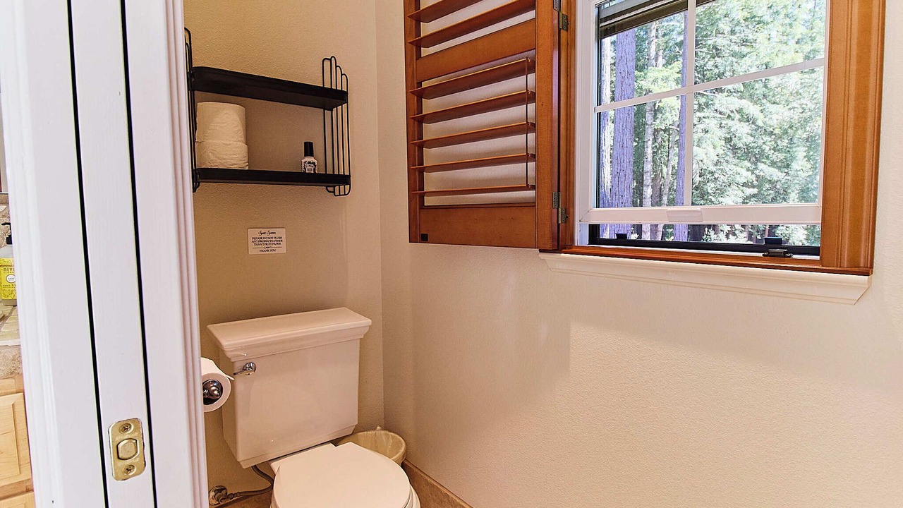 Photo of Bathroom in Cazadero
