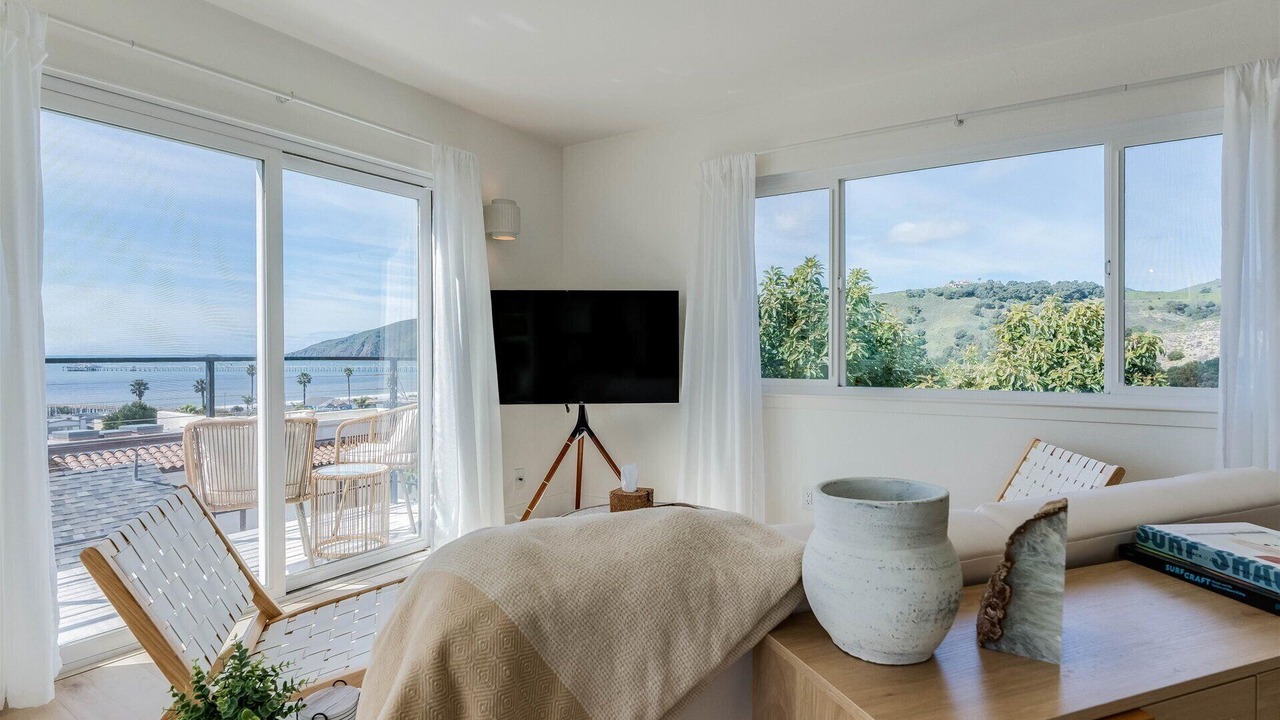 Photo of Bedroom in Avila Beach
