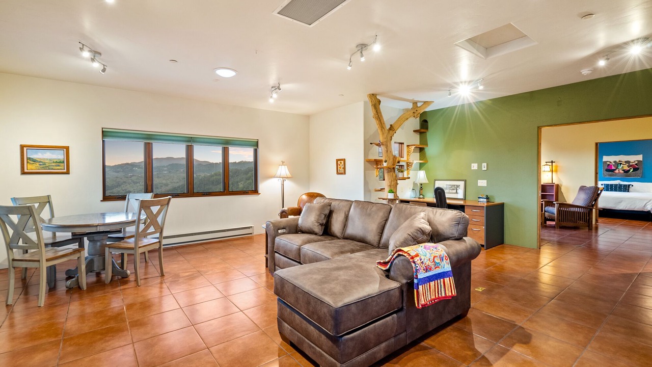 Photo of Livingroom in Atascadero