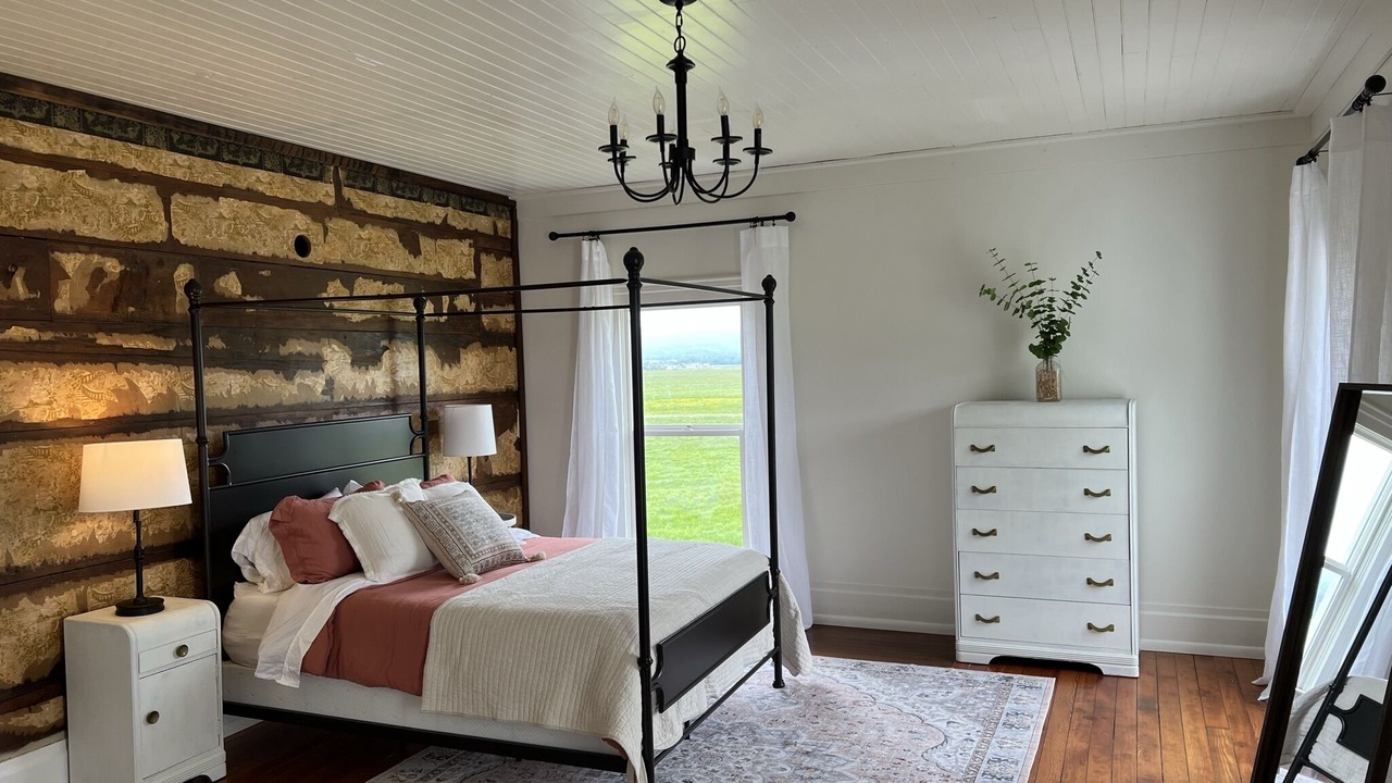 Photo of Bedroom in Ferndale