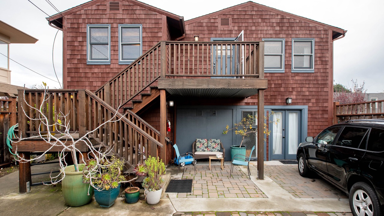Photo of Outdoor in East End