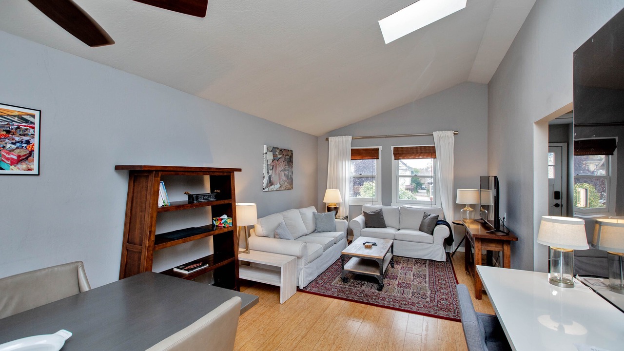 Photo of Livingroom in East End