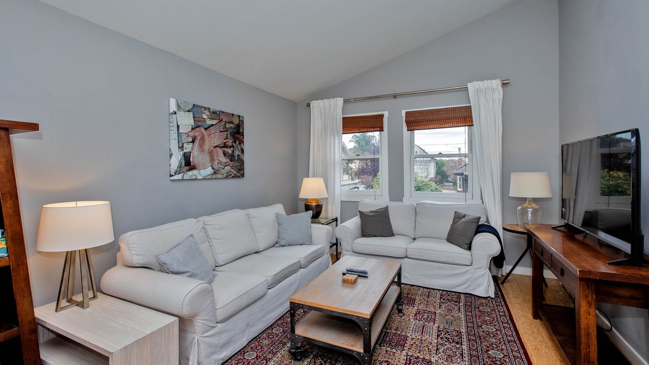 Photo of Livingroom in East End