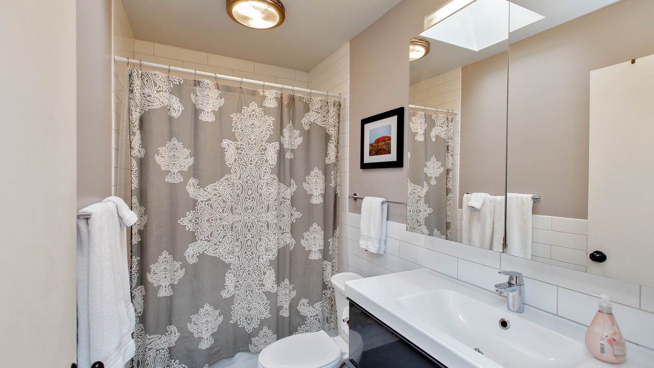 Photo of Bathroom in East End