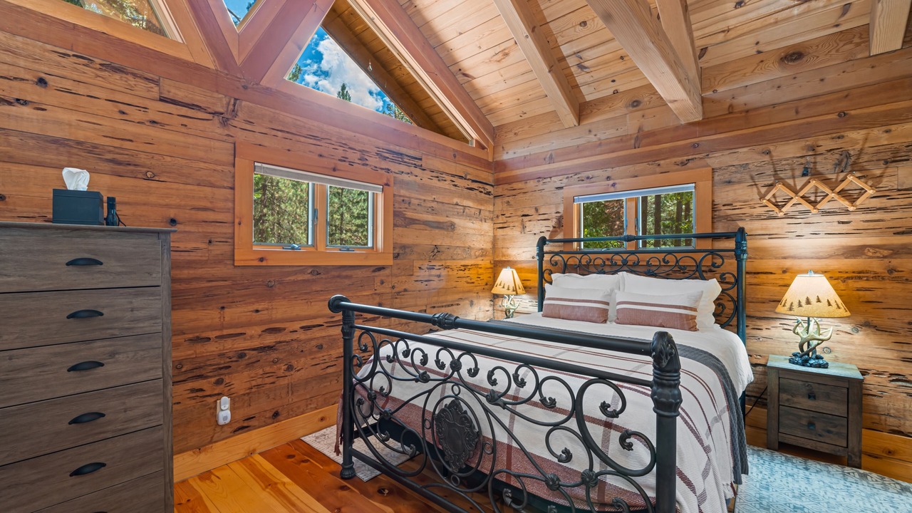 Photo of Bedroom in Sloat