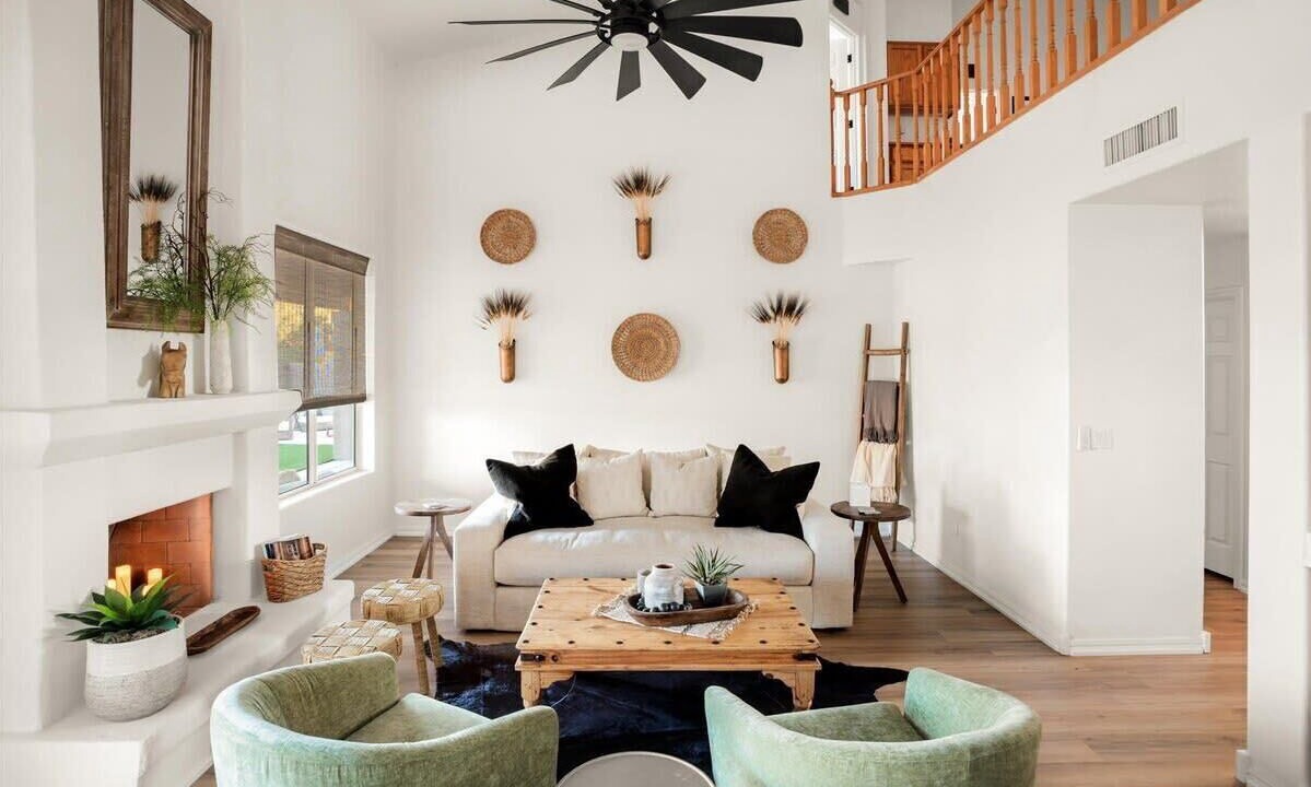 Photo of Livingroom in Arrowhead Ranch