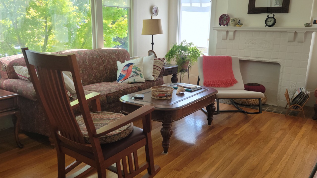Photo of Livingroom in Cleveland Heights