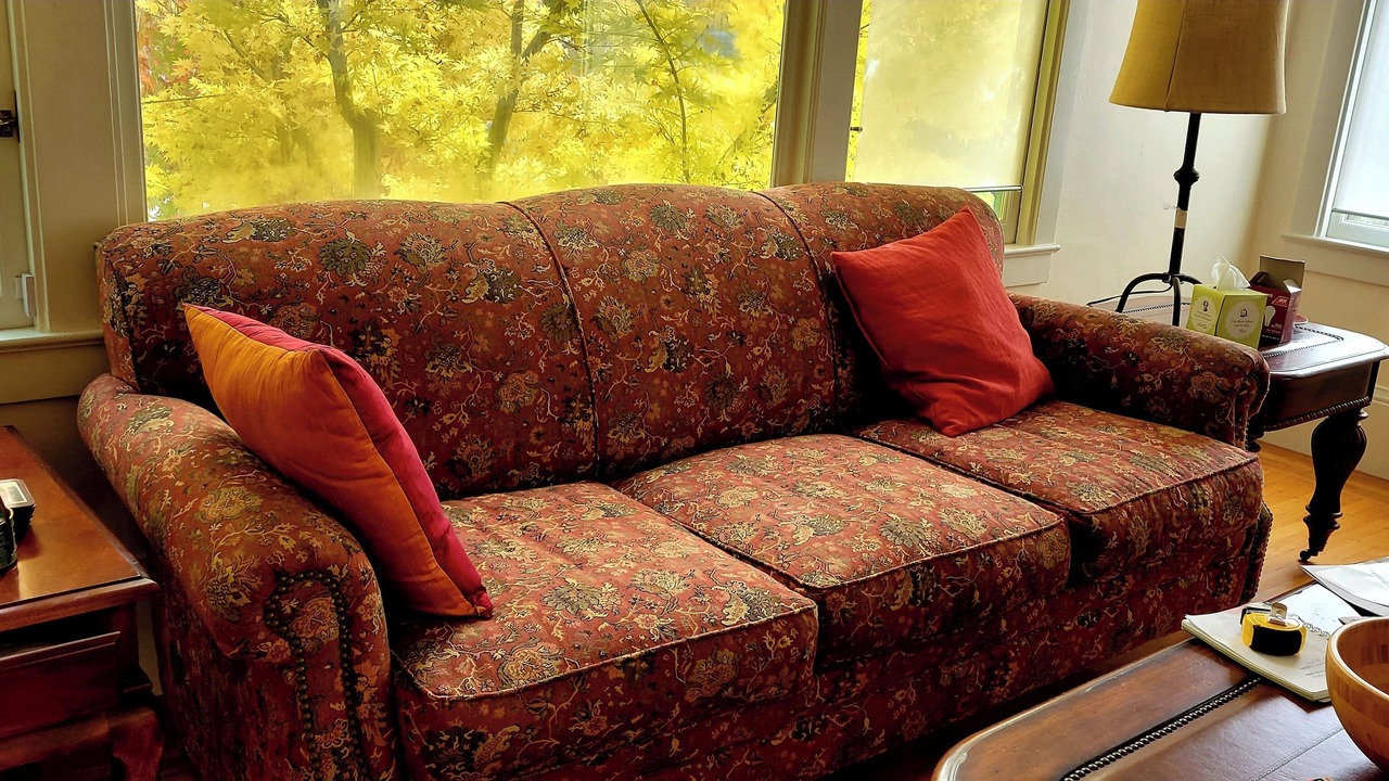 Photo of Livingroom in Cleveland Heights