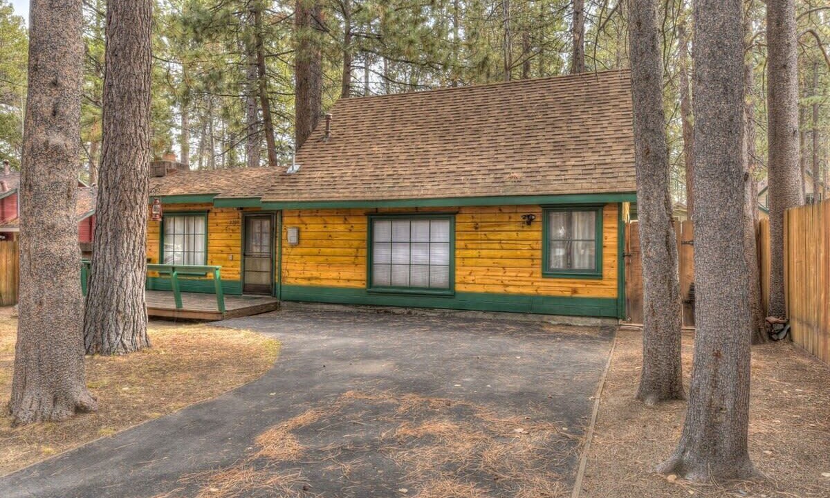 Photo of Outdoor in Tahoe Island