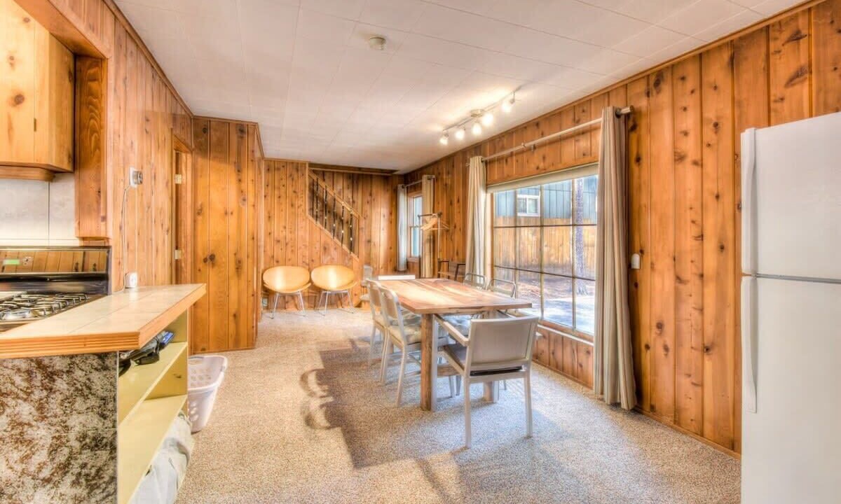 Photo of Kitchen in Tahoe Island